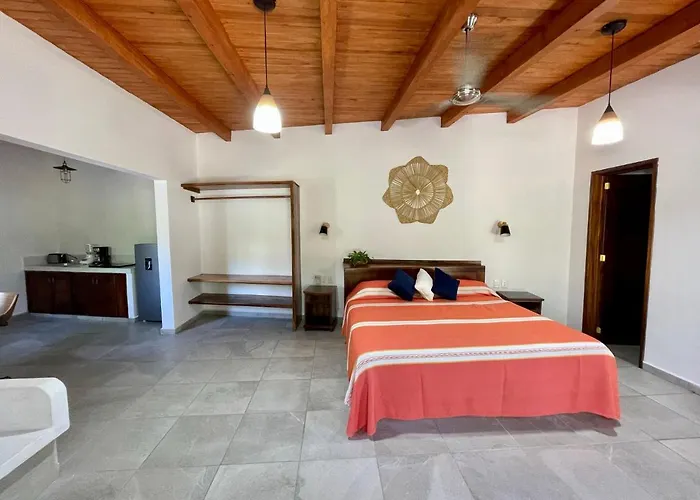 Solez Zihuatanejo